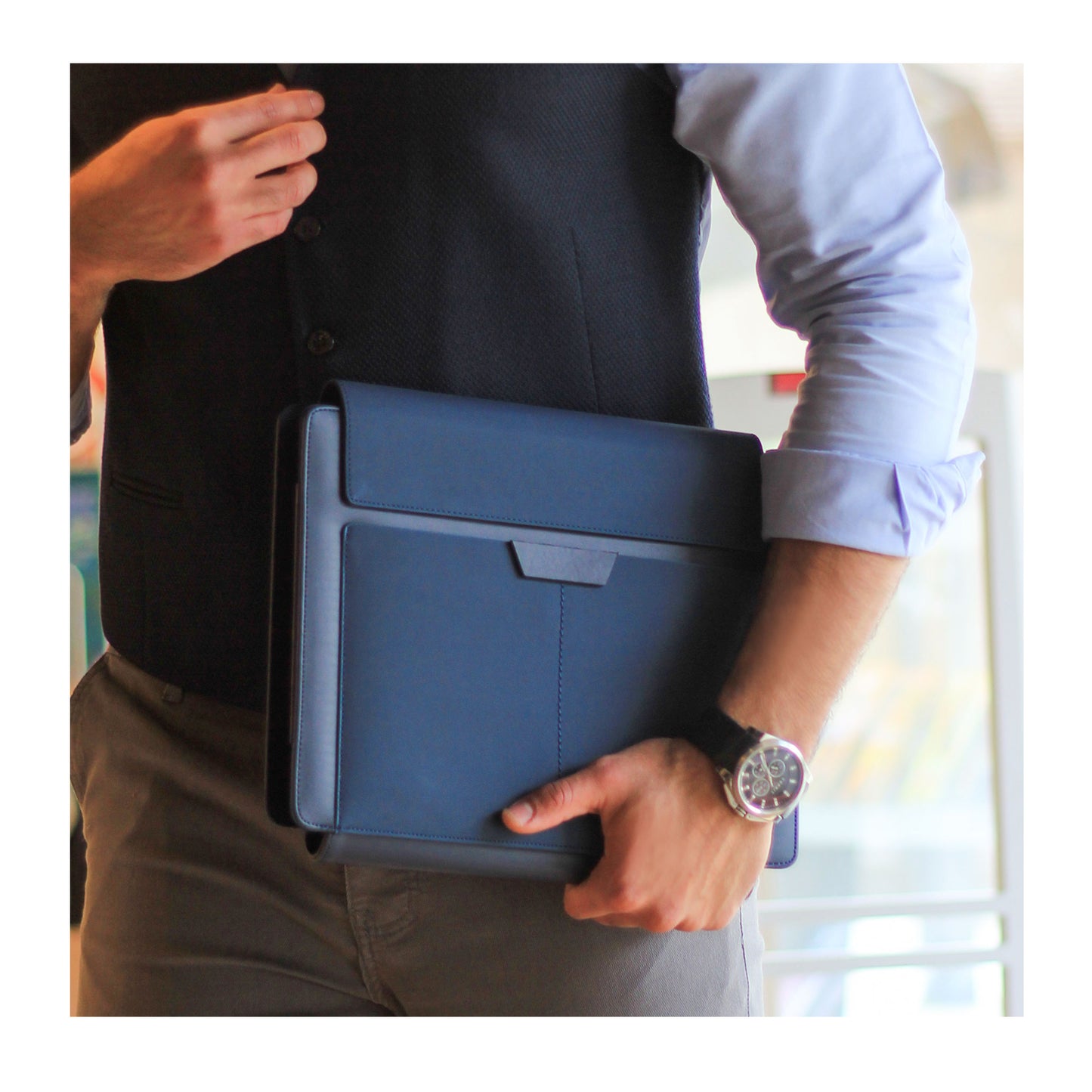 Navy slim laptop case