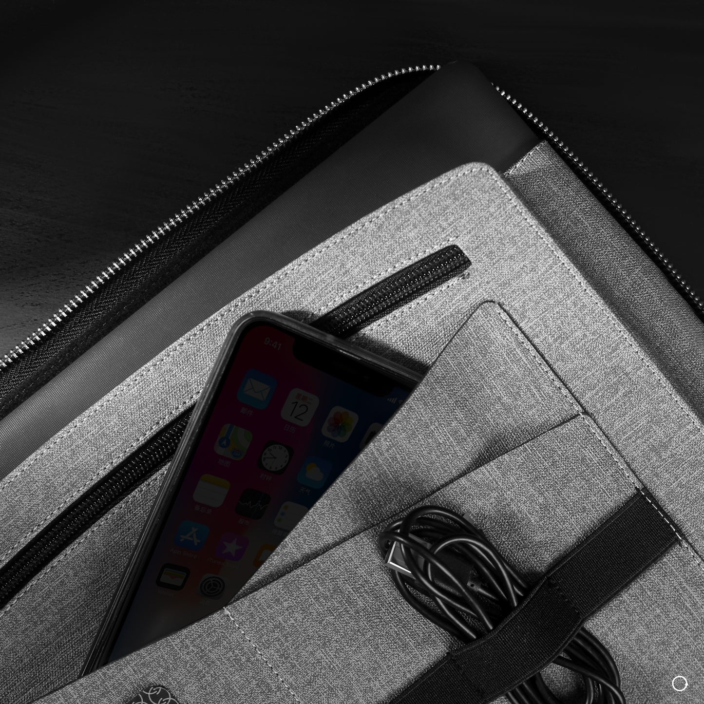 Trio Work Grey Package